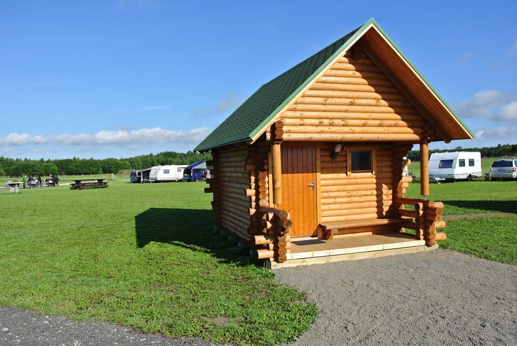 Vanamoisa Caravan Park Saue Exterior photo